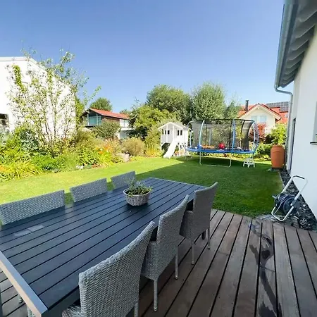 Feriehus Familientraum Mit Loipe Und Rodelberg Vor Der Ture *